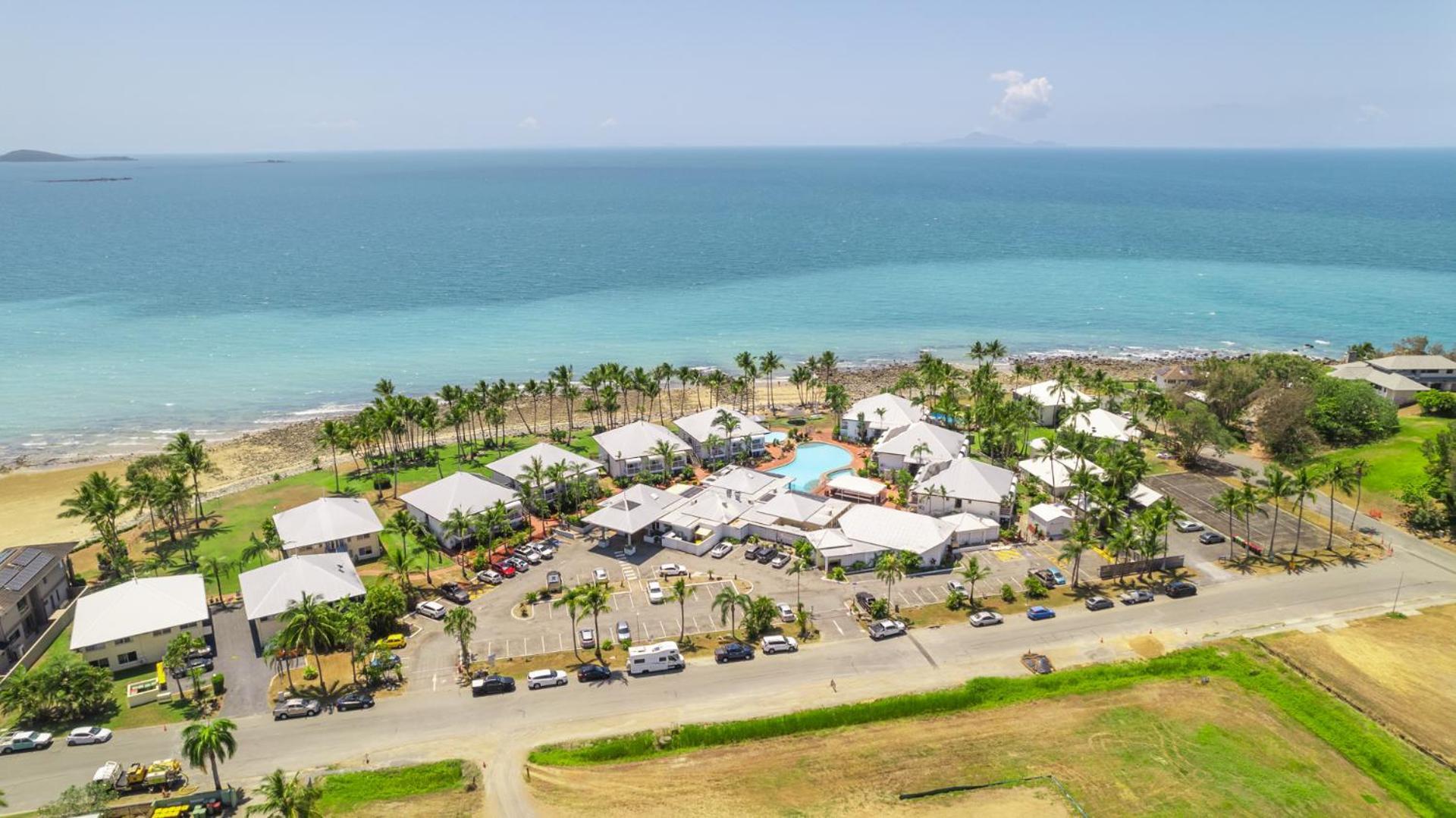 The Resort At Dolphin Heads Mackay Kültér fotó